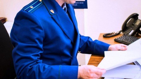 Прокуратура Тахтамукайского района принимает меры к привлечению виновного в нарушении закона о противодействии коррупции лица к административной ответственности